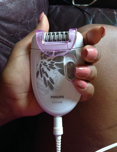 Philips Satinelle HP6401 Cheap Epilator for Newcomers